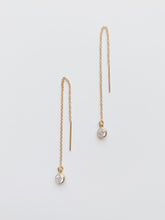 Load image into Gallery viewer, Gold Filled Fallen Star Threader Earrings
